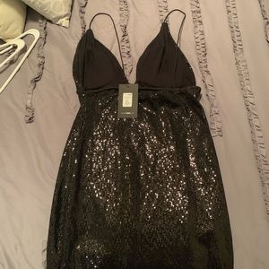 Black sparkly mini dress!